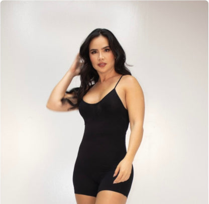 FAJA TEJIDA PIERNA CORTA CON TIRAS/NEGRO/S